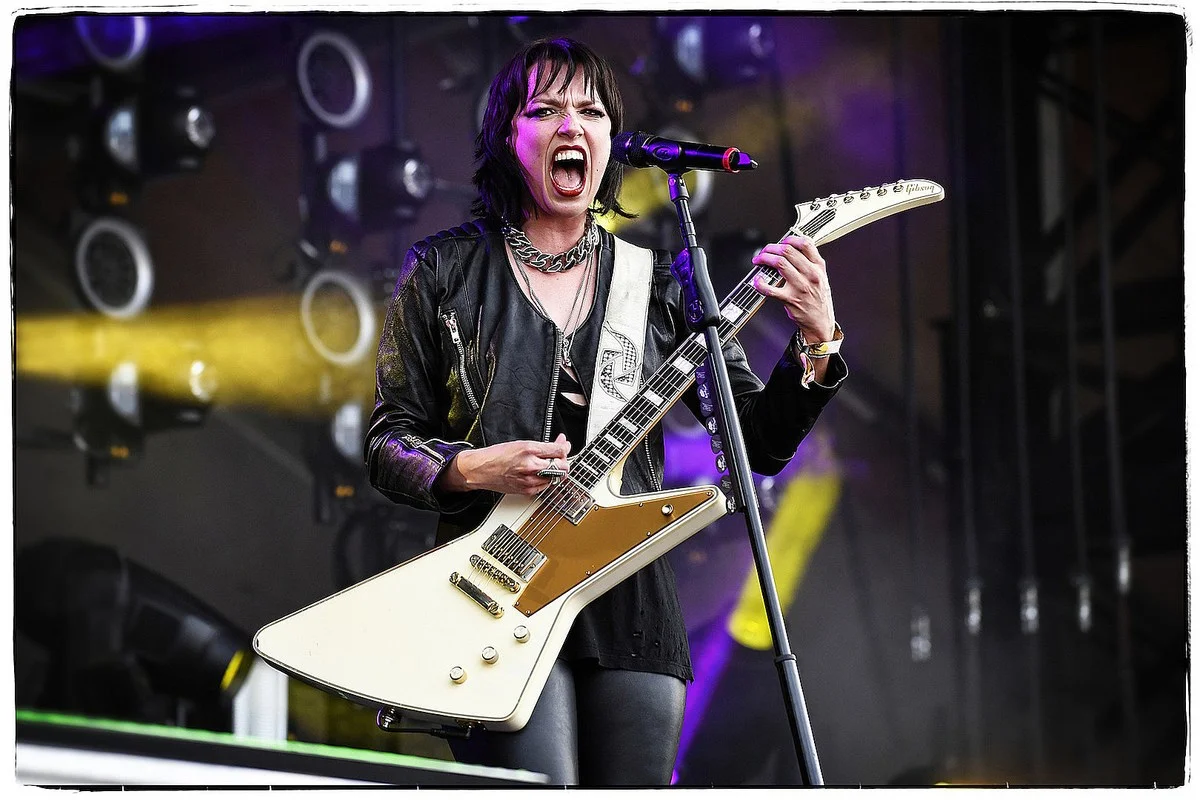 Lzzy Hale, vocalista de Halestorm