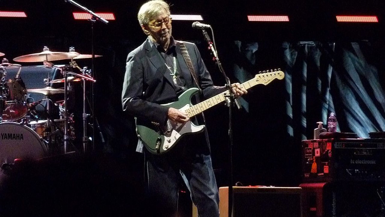 Eric Clapton en vivo con su Stratocaster verde