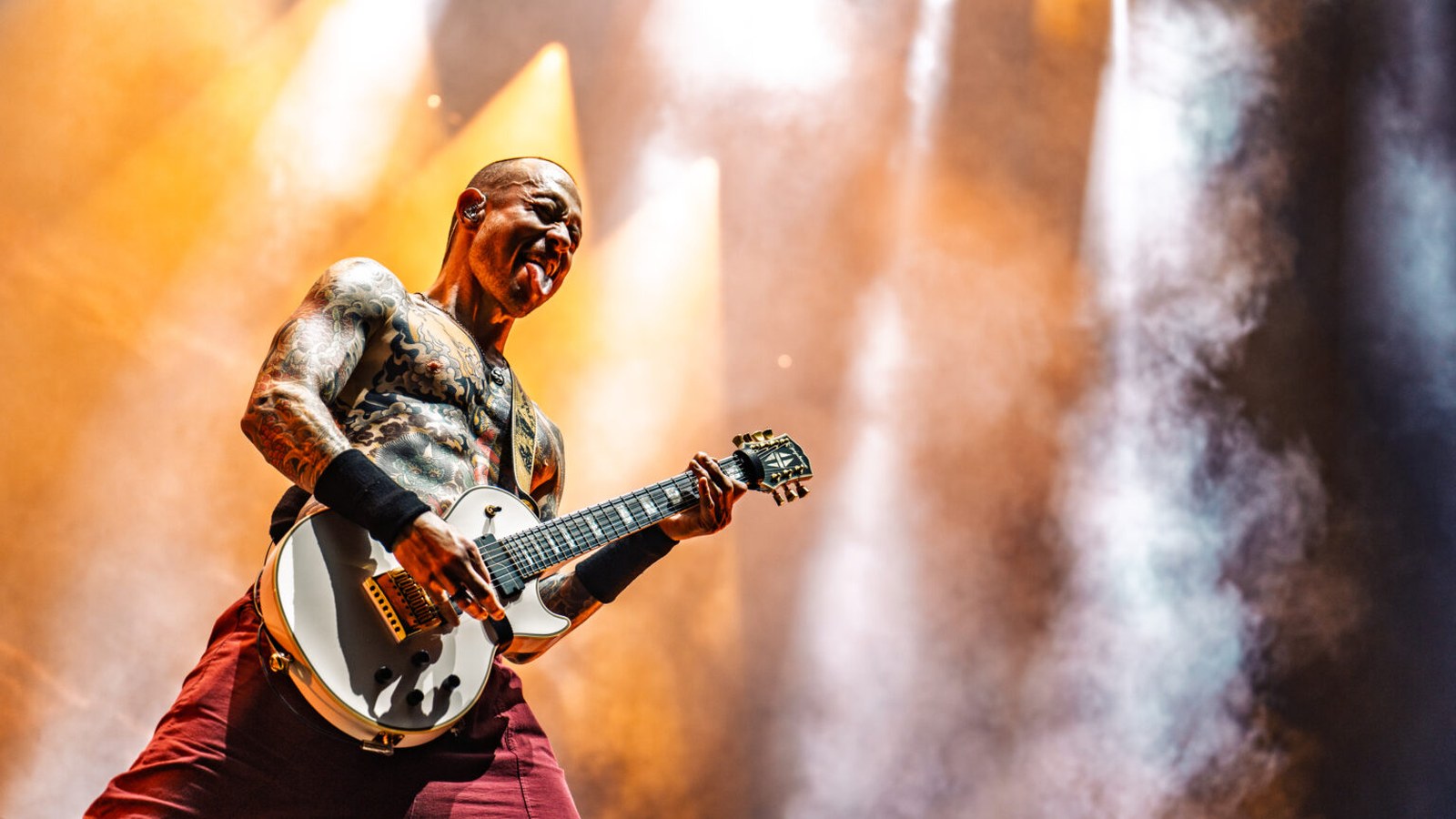 Matt Heafy en vivo con Trivium en el Reload Festival 2025